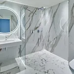 La Licorne & - Mgallery Collection 5*