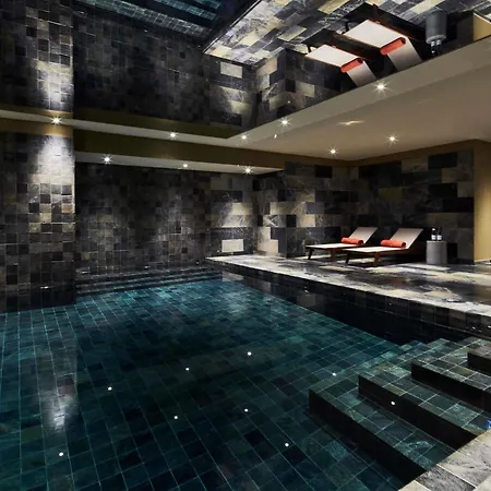 La Licorne & - Mgallery Collection 5*