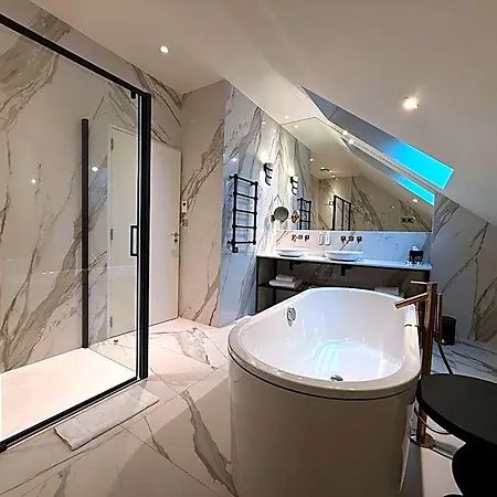 La Licorne & - Mgallery Collection 5* Troyes