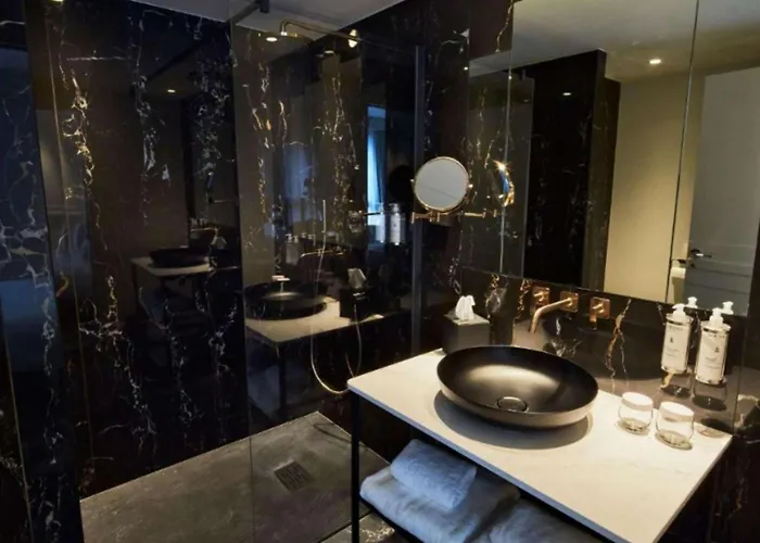 La Licorne & - Mgallery Collection 5*