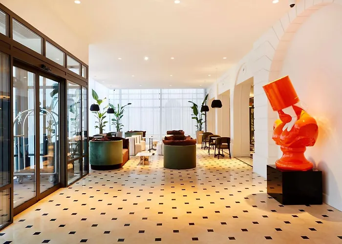 La Licorne & - Mgallery Collection 5* Troyes